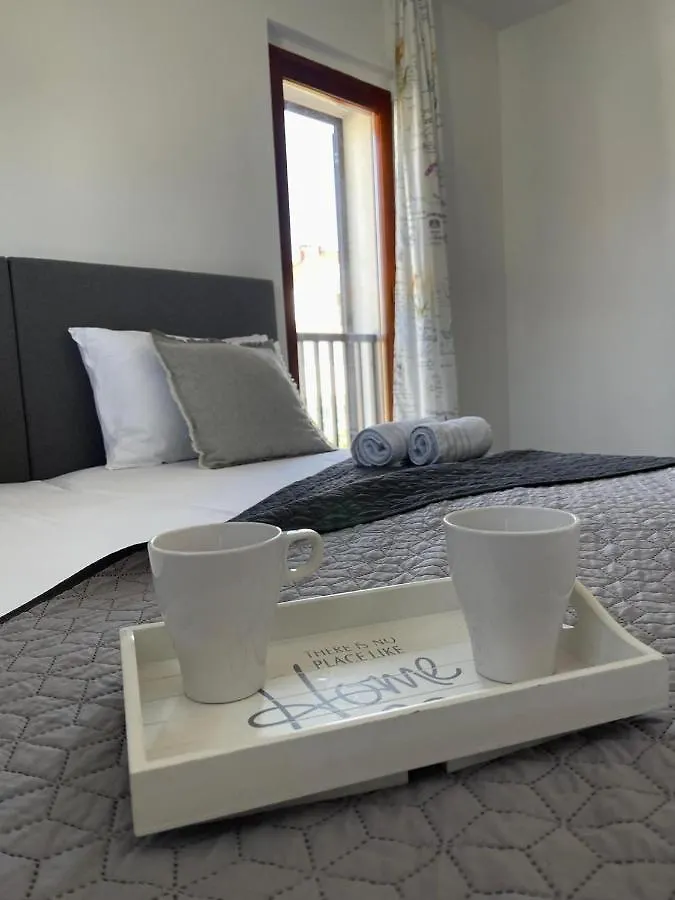 Apartmani Komin Пакоштане 0*,  Хорватия